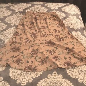 Women’s size 12 sag harbor skirt